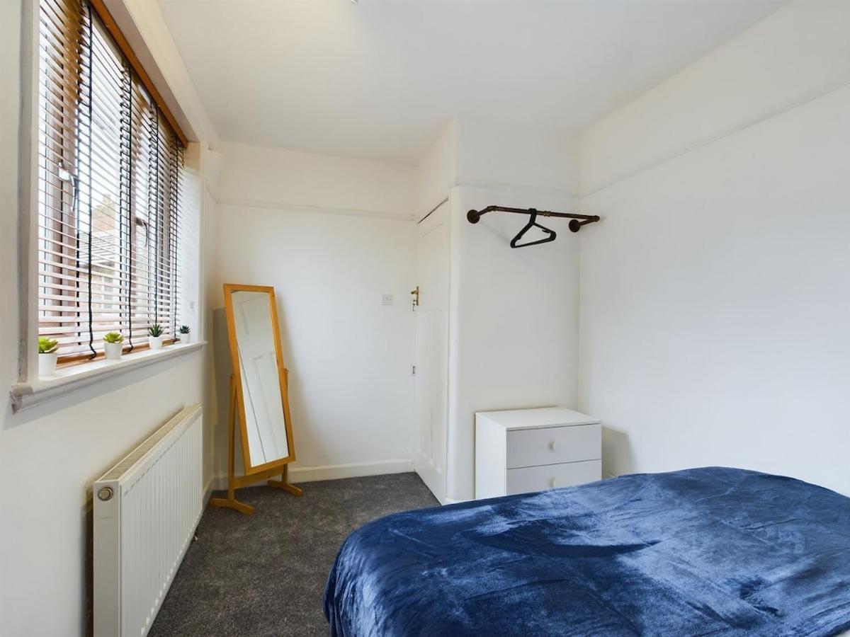 Apartment In Greater *