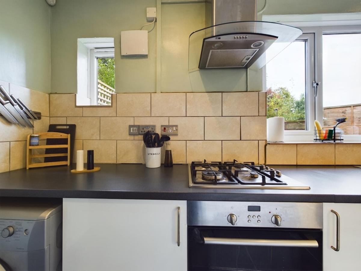 Apartment In Greater